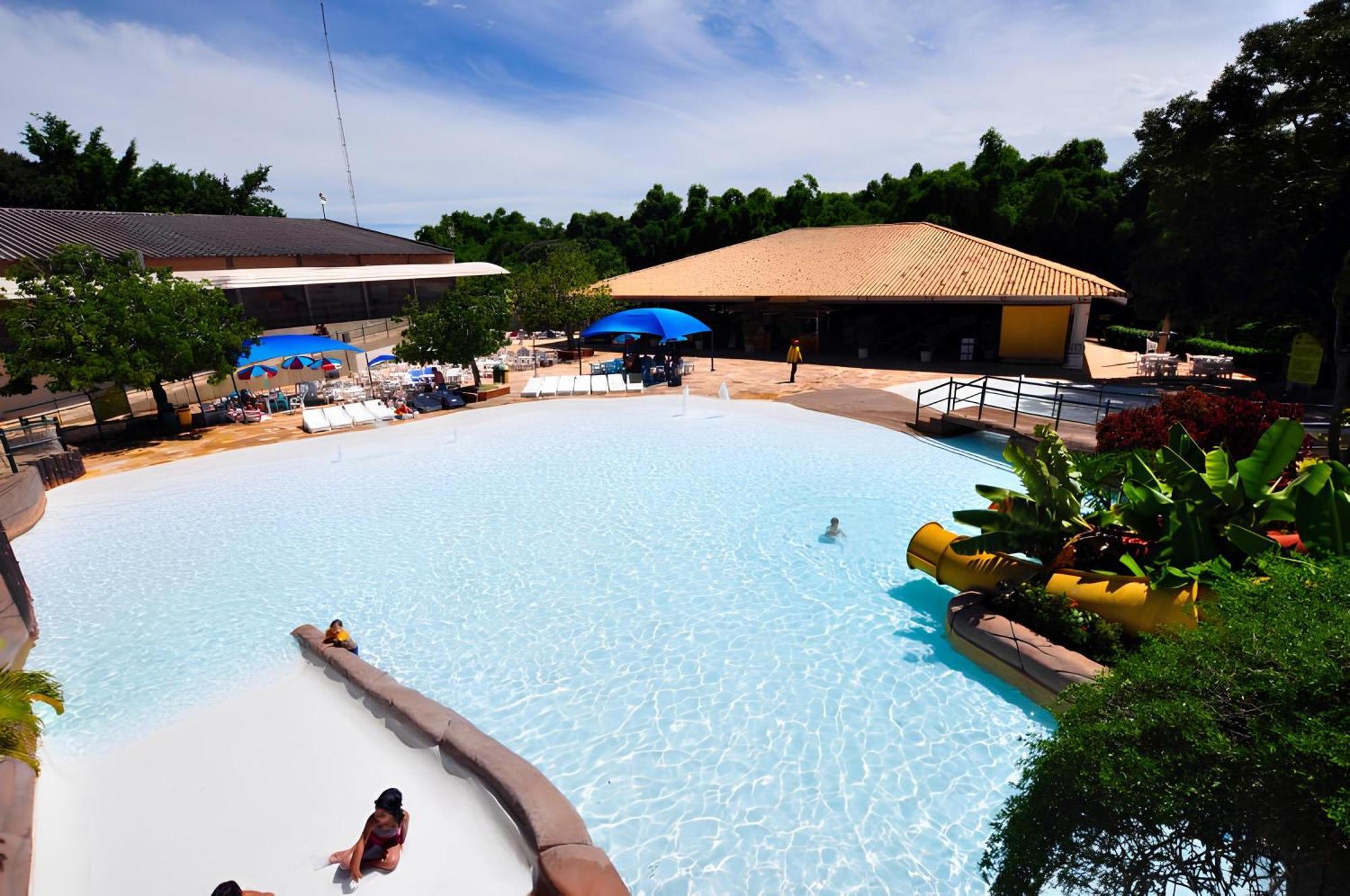 Apartamento Piazza Diroma Com Acesso Ao Acqua Park Caldas Novas Exterior foto